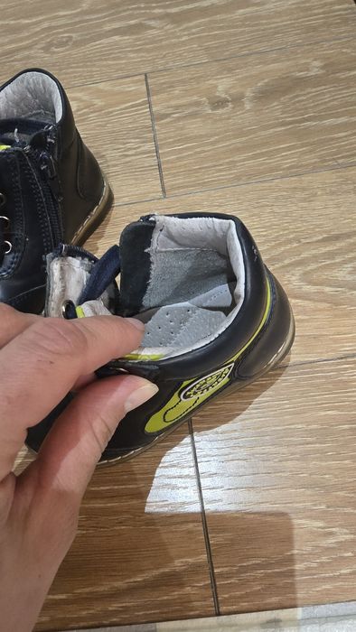 Ботинки весенние 22 размер