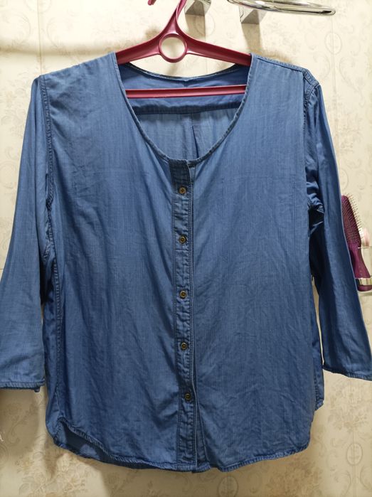 Джинсовая рубашка, привозная очень хорошем состоянии -48 размер