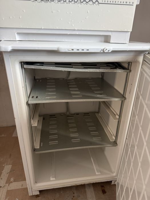 Морозильная камера Бирюса