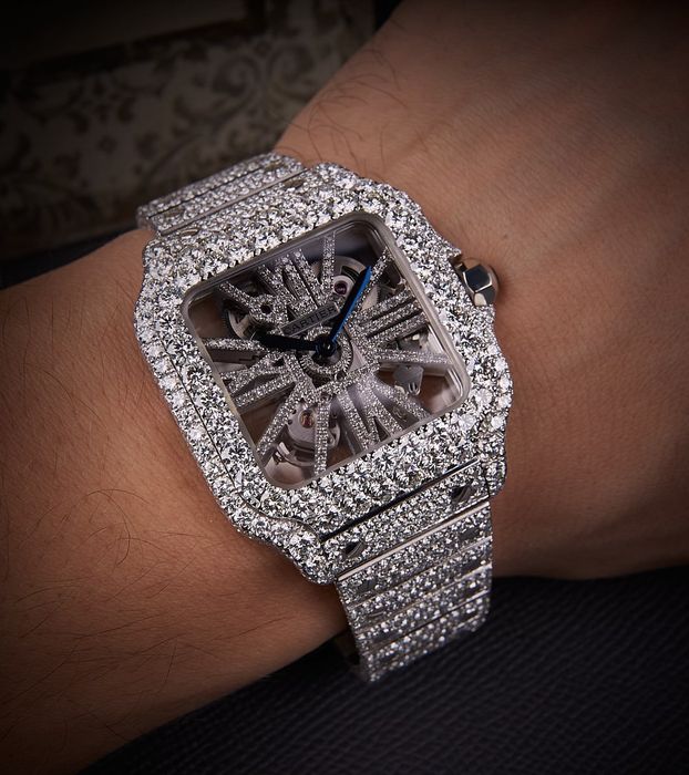 Часы Cartier Santos Skeleton Moissanite