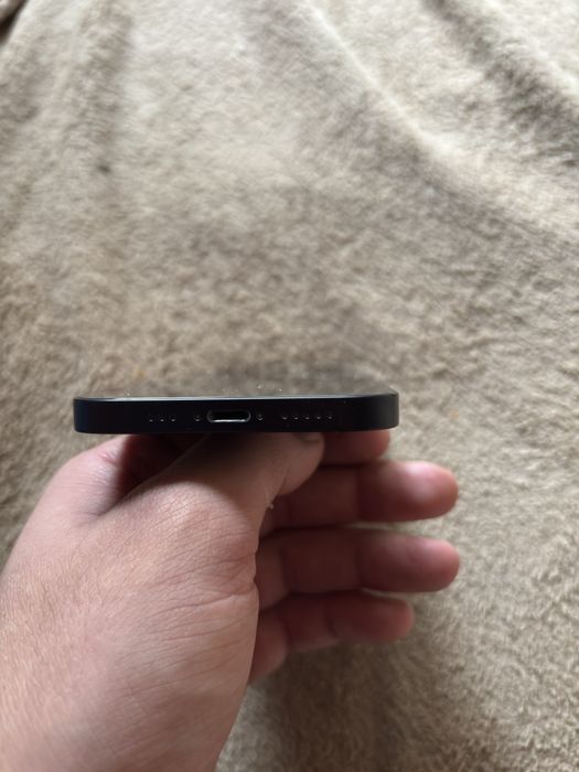 iPhone 12 in stare buna