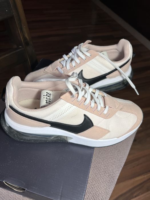 Nike Air Max Pre-Day