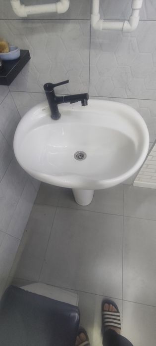 Sartaroshxonaga moyka sotiladi
