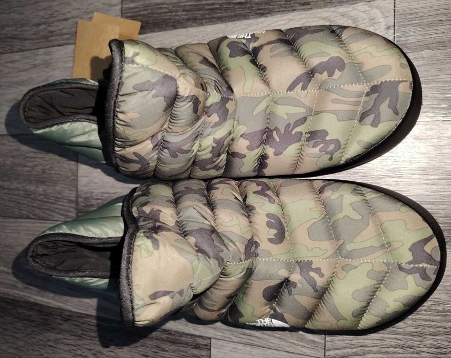 Мужская обувь 
Тапочки 44 размер Угги, валенки, дутики The North Face