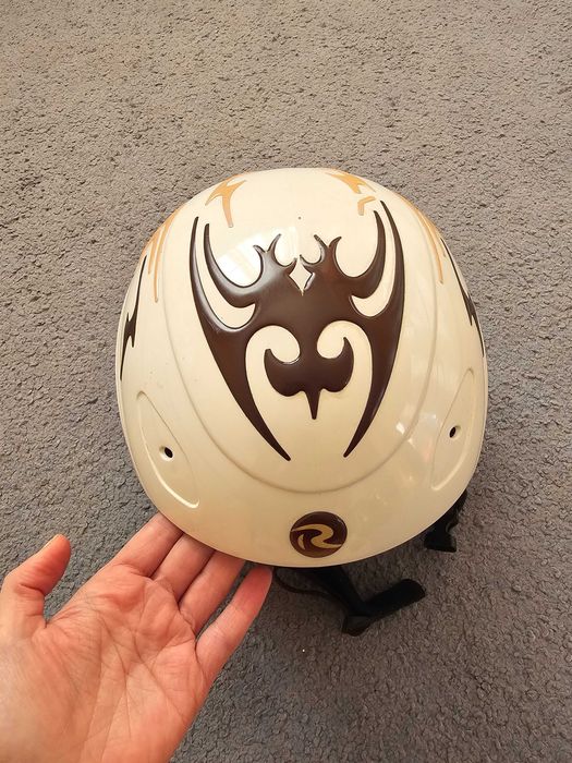 Дизайнерска каска ROSSINGNOL 58 см