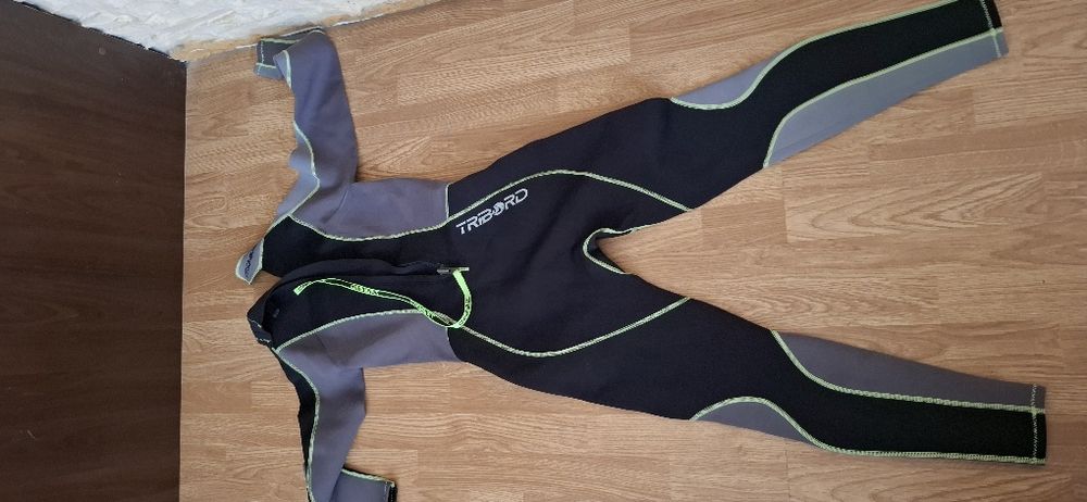 Vand neopren intreg Tribord folosit