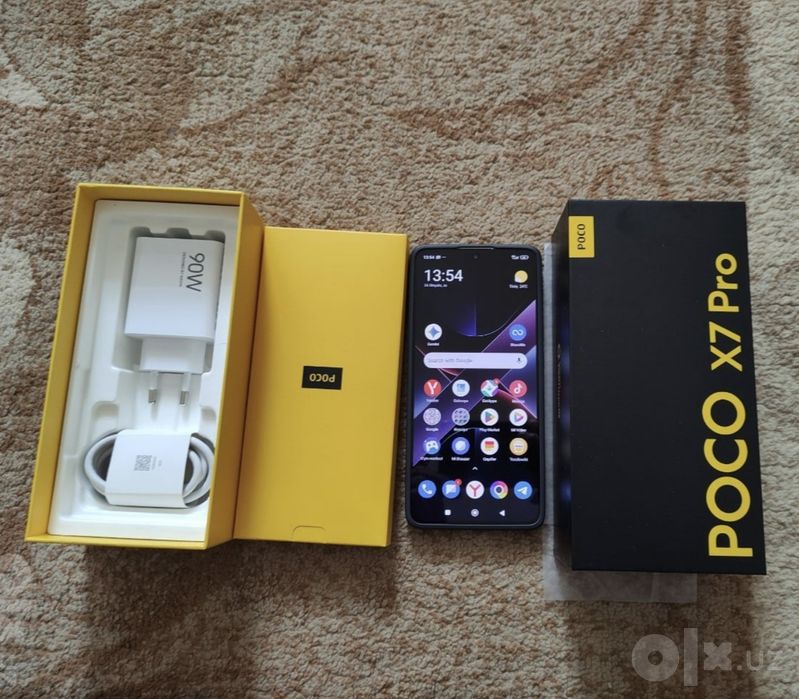 Poco X7 pro 12+12/512 Gb! Состояние идеал + чехол, смарт соат, 3 шнур