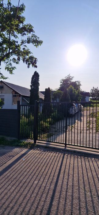 Vând 13,5 ari teren Plopeni-Suceava