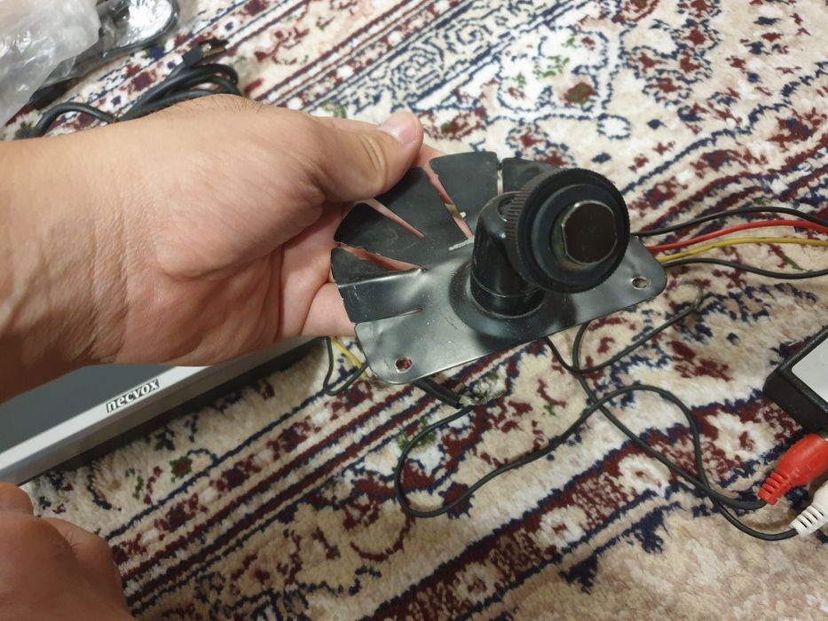 Продается монитор Necvox хиты 2000 годов