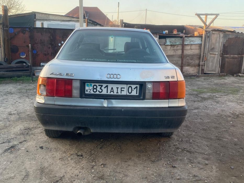 Продаю ауди 80 б3