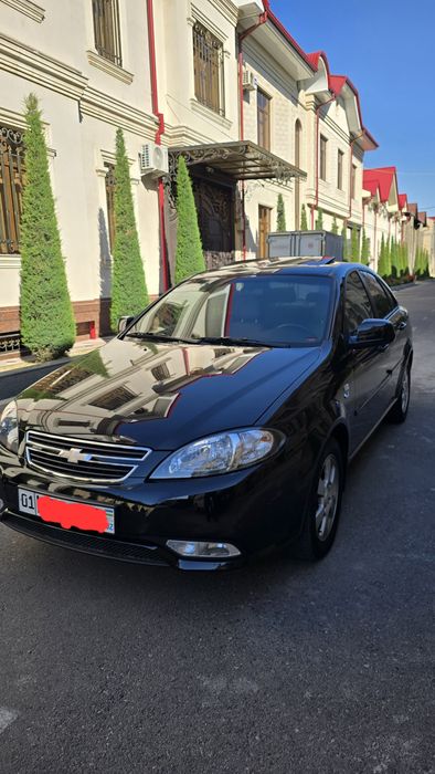 Jentra qora 2023 ABS LUK BOR
