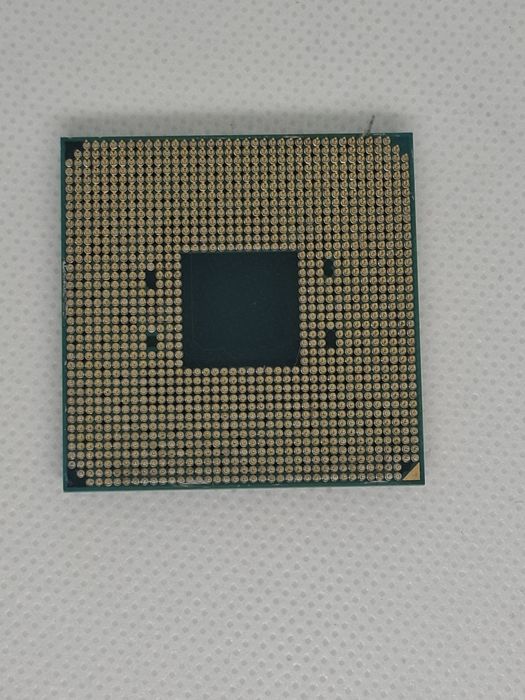 Vănd procesor amd ryzen 5 2600