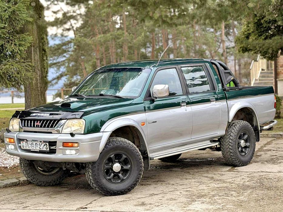 - Impecabil Mitsubishi L200 2.5D-iD POMPA CLASICA