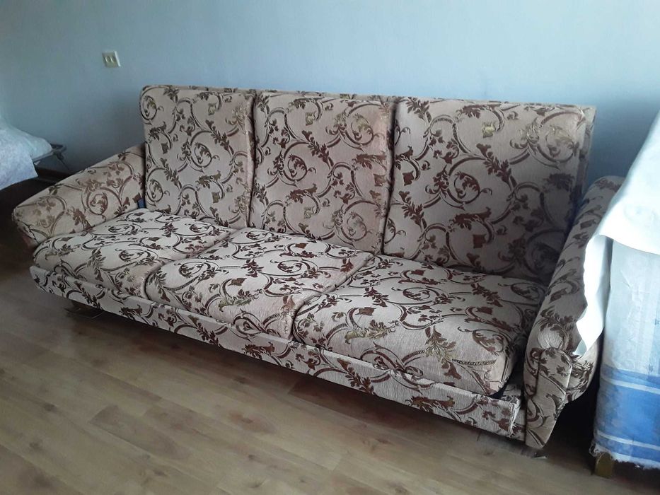 Мягкий уголок (диван и 2 кресла)