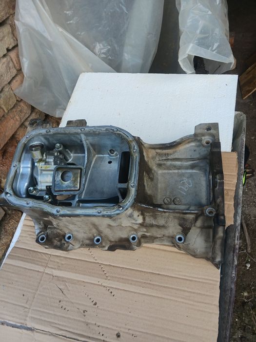 Двигател на части . Тойота Аурис 1,8 ,99 к.с.