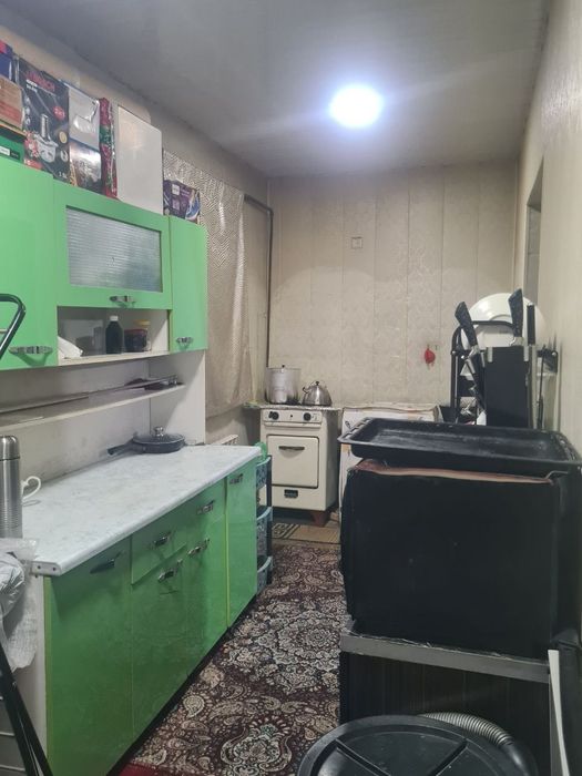 Продаётся: 3-комнатная по цене 1-комнатной.