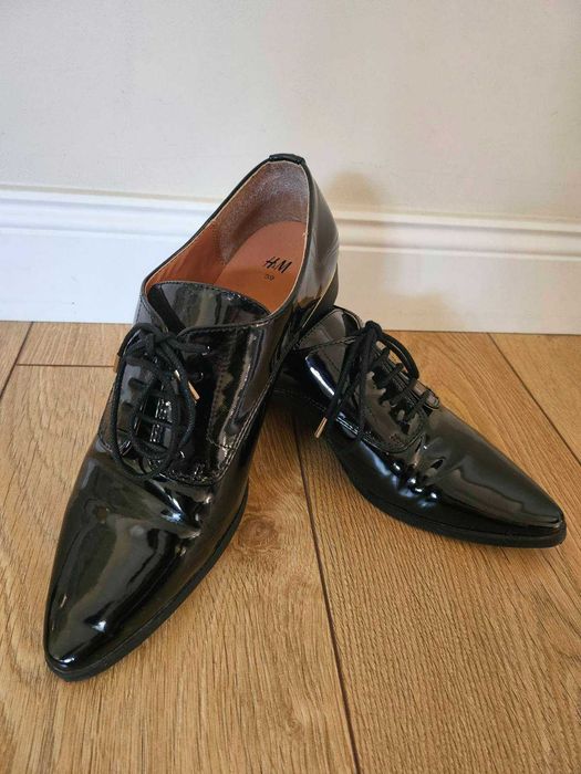 Дамски обувки размер 39