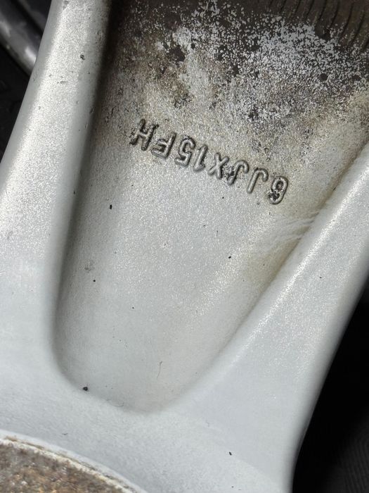 Диски r15 5x100 et39 комплект оригинал OZ