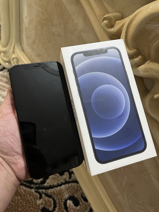 В продаже Айфон 12/128Gb