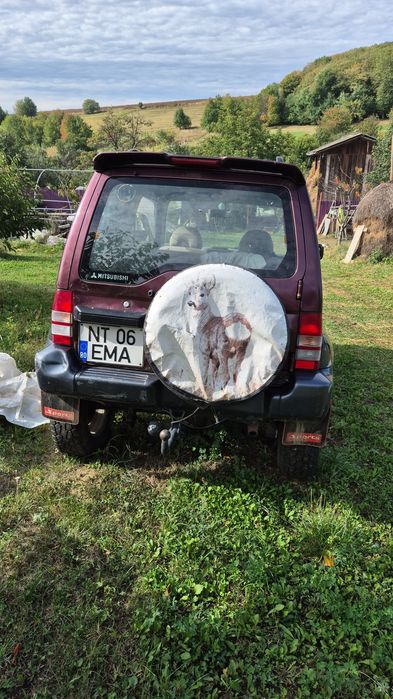 MITSUBISHI Pajero Pinin
