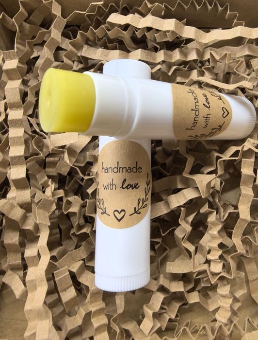 Домашно мазило за устни - балсам за устни