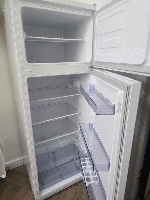 Продам холодильник Beko