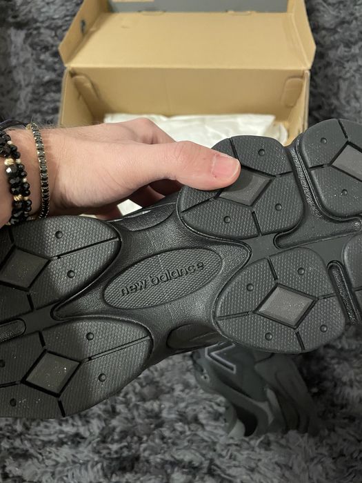 New balance 9060 black