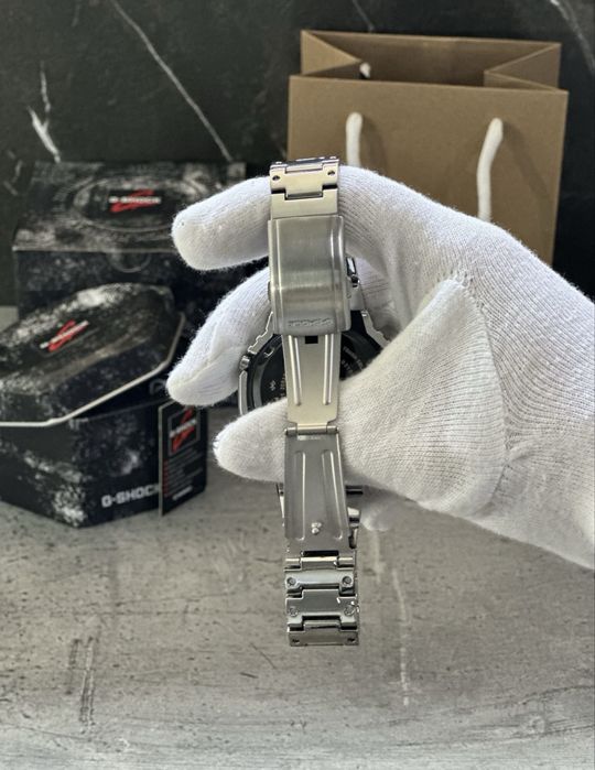 Casio G-Shock GM-2110D-7AER