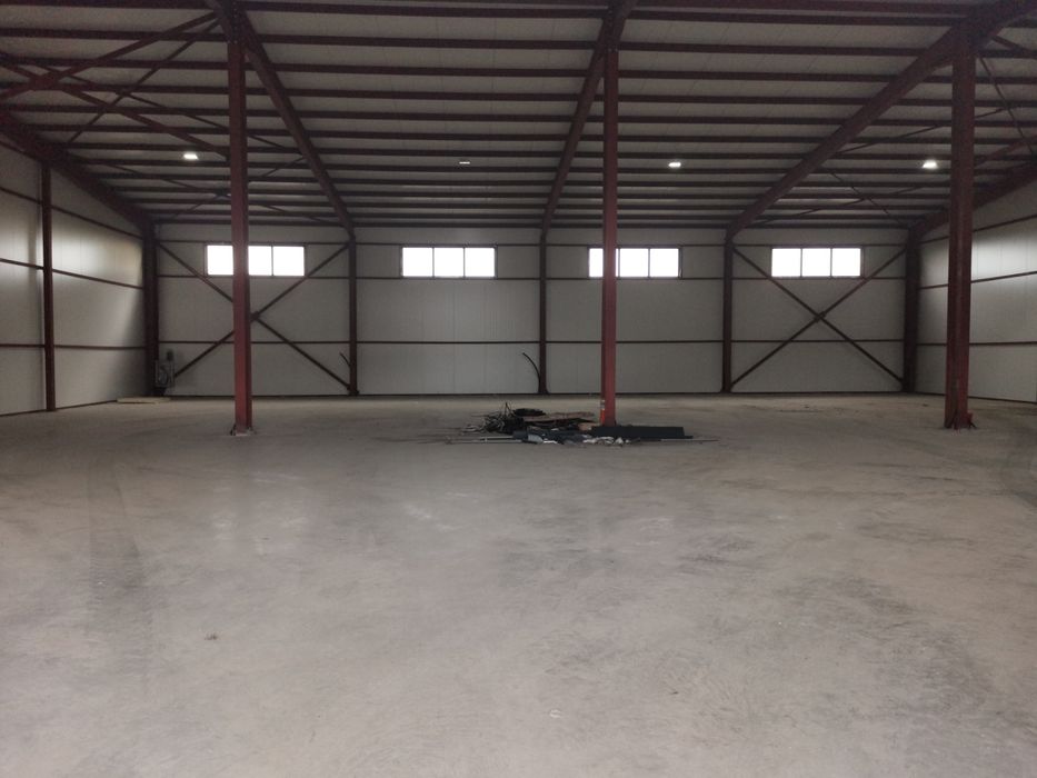 Дава се под наем Склад в с. Волуяк, Област София-град - 750 кв.м за 3570 € - Снимка #4