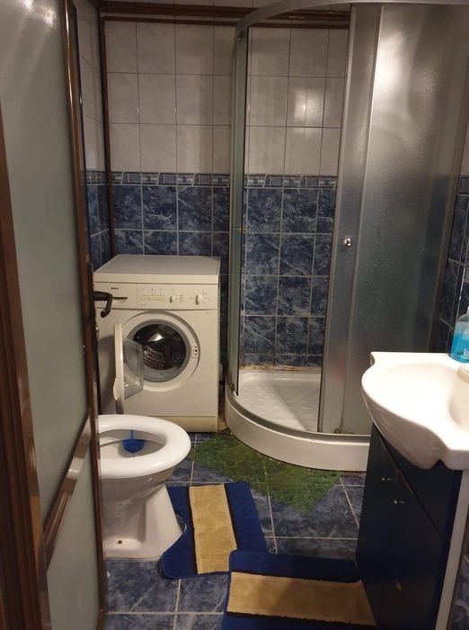 Inchiriez garsoniera