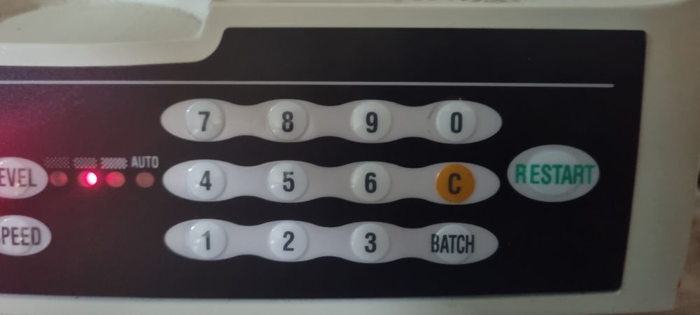 Glory GFB-800 банкнотоброячна машина , машина за броене на пари