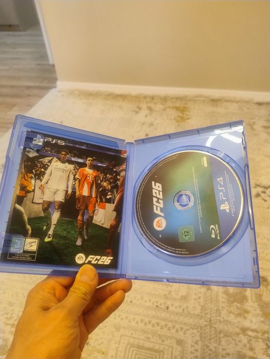 Продам Fifa 26 на PS4