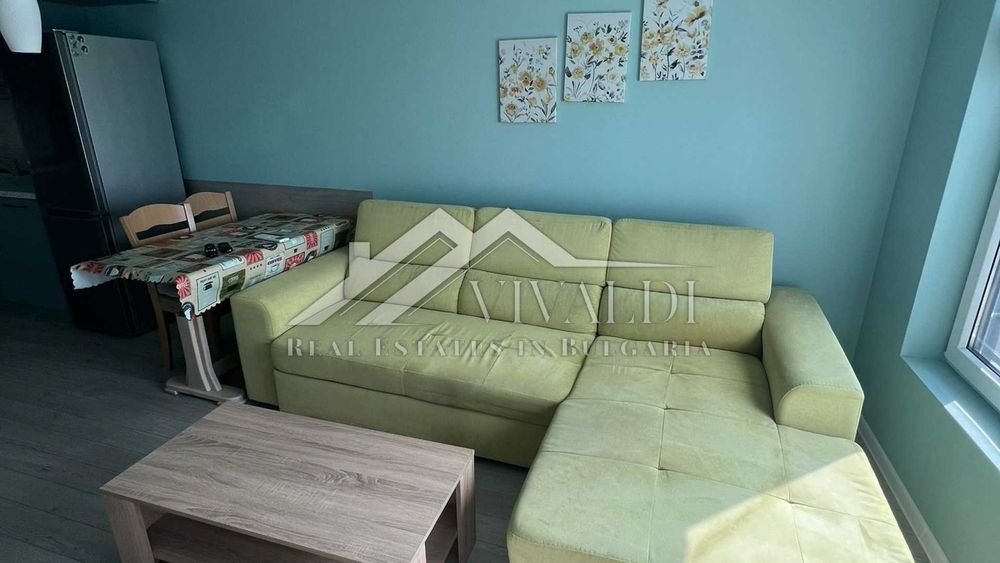 Дава се под наем Двустаен апартамент в к.к. Св.Св. Константин и Елена - 65 кв.м за 847.62 € - Снимка #4