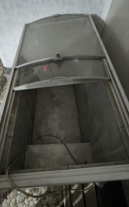 Продам Морозильник торговый, рабочий!