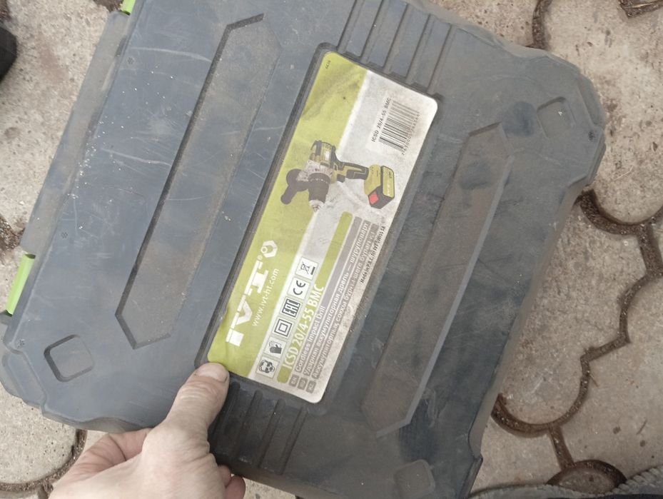 Продам: шуруповерт, ледобур