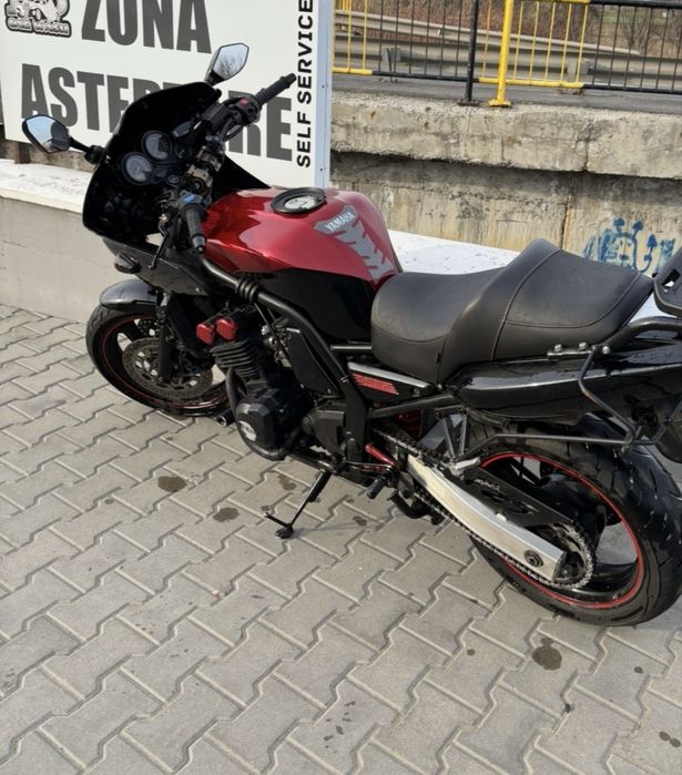 Yamaha Fazer FZS600