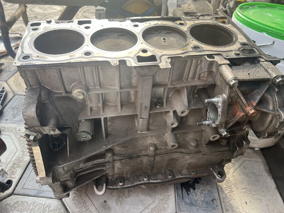 Заряженный блок 4В11 2 литра