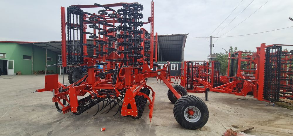 Combinator/Vibrocompactor Marca OZDUMAN 6m (NOU)