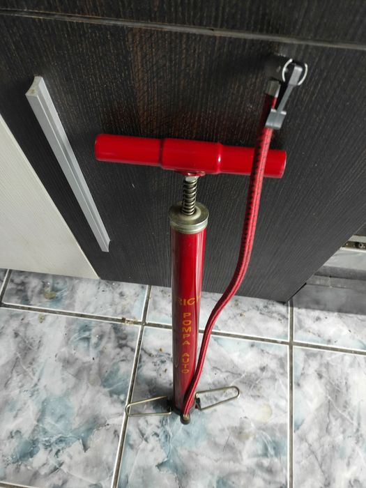 Pompa auto noua, stare perfectă de funcționare