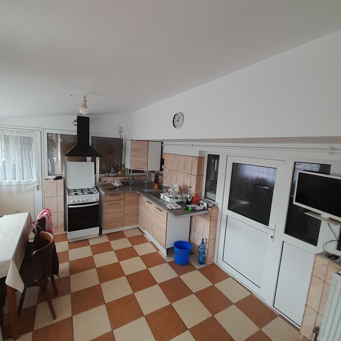 Inchiriez casa + gradina in com. Vidra, sat Sintesti