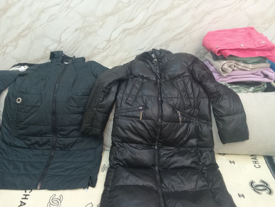 Отдам женские и детские вещи!