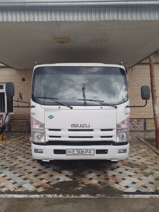 Isuzu Isuzu Isuzu