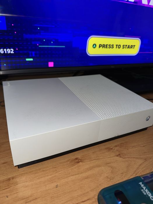 Xbox one s 500gb