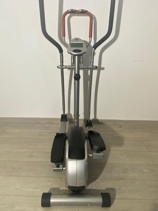 Bicicletă Eliptică Magnetică Body Sculpture BE6650D Magnetic Strider