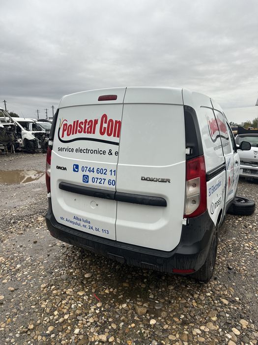 Set usi spate Dacia Dokker