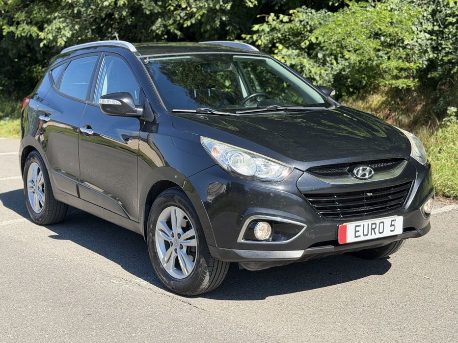 HYUNDAI ix35 2011 — imagine 3