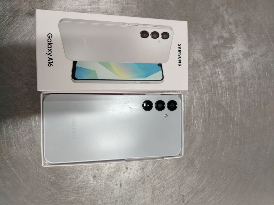 Продаётся телефон