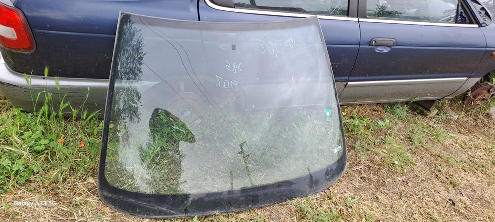 Предно(челно) стъкло за Peugeot 206 /Пежо 206
 2000-2004