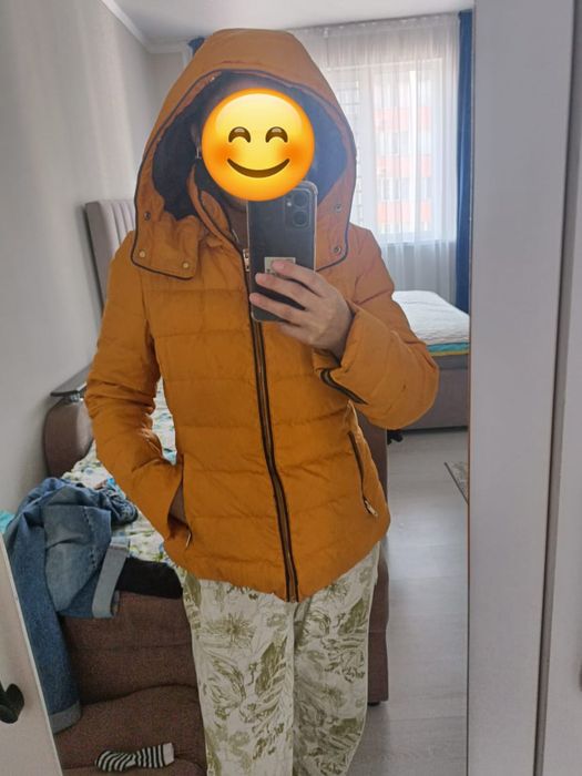 Продам 2 куртки за 1500тг