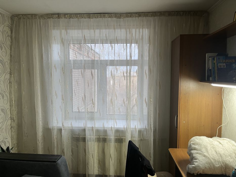 Продам тюль в отличном  состояние